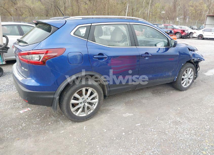 Photo 4 of 2020 Nissan Rogue SPORT SV AWD XTRONIC CVT (VIN JN1BJ1CW1LW391658)