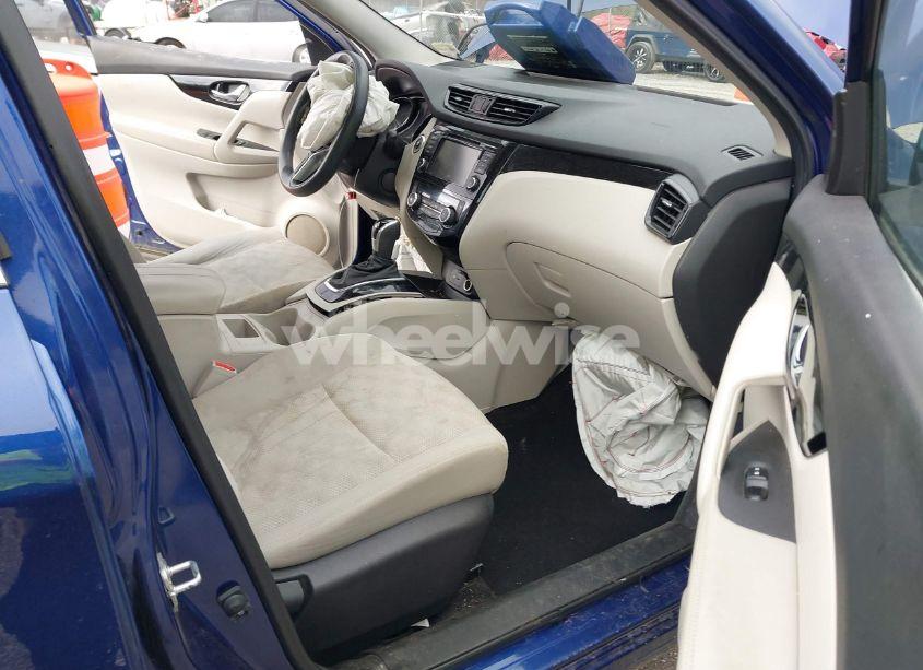 Photo 5 of 2020 Nissan Rogue SPORT SV AWD XTRONIC CVT (VIN JN1BJ1CW1LW391658)