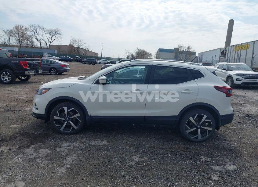 Photo 14 of 2022 Nissan Rogue SPORT SL AWD XTRONIC CVT (VIN JN1BJ1CW1NW487292)