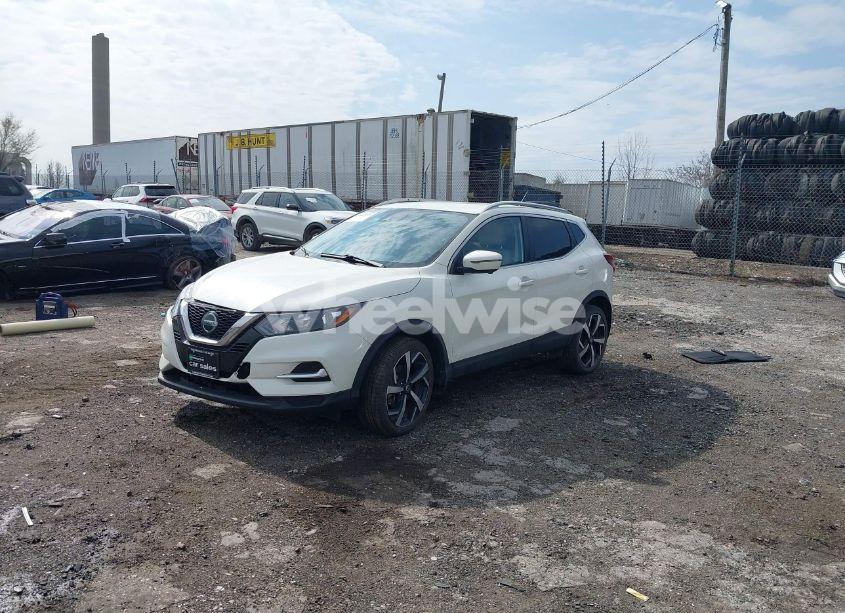 Photo 2 of 2022 Nissan Rogue SPORT SL AWD XTRONIC CVT (VIN JN1BJ1CW1NW487292)