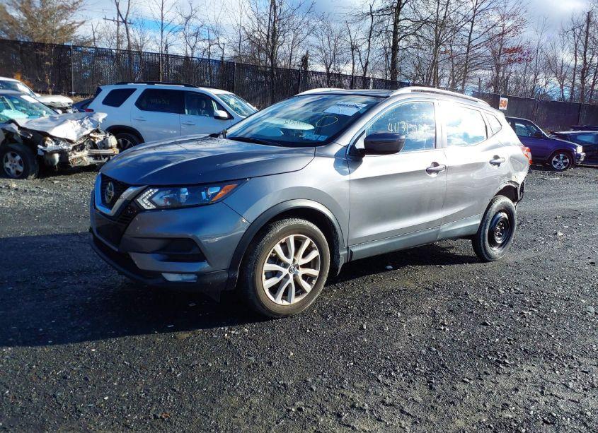 Photo 2 of 2020 Nissan Rogue SPORT SV AWD XTRONIC CVT (VIN JN1BJ1CW2LW374657)