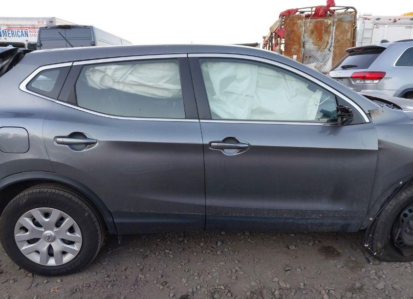 Photo 14 of 2020 Nissan Rogue SPORT S AWD XTRONIC CVT (VIN JN1BJ1CW2LW391748)