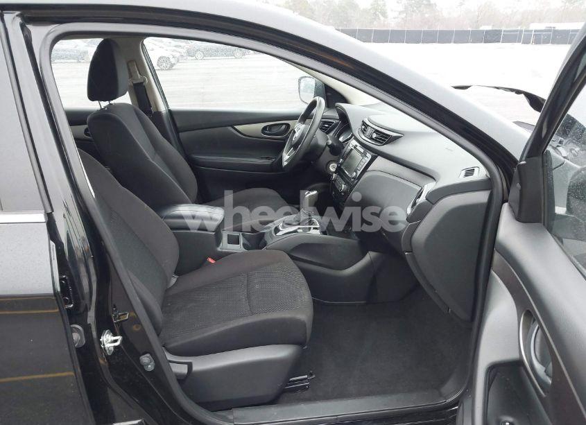 Photo 5 of 2020 Nissan Rogue SPORT S AWD XTRONIC CVT (VIN JN1BJ1CW3LW368429)