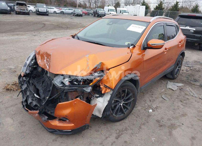 Photo 2 of 2020 Nissan Rogue SPORT SV AWD XTRONIC CVT (VIN JN1BJ1CW3LW373260)