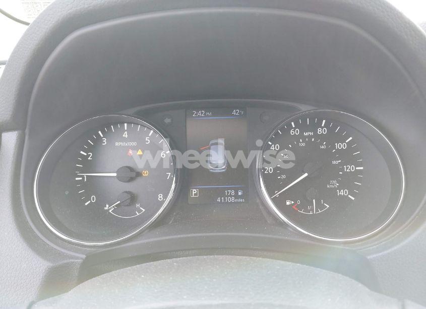 Photo 7 of 2020 Nissan Rogue SPORT SV AWD XTRONIC CVT (VIN JN1BJ1CW3LW383089)