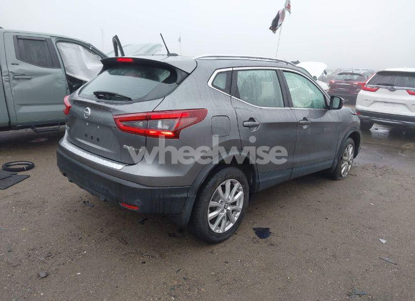 Photo 4 of 2020 Nissan Rogue SPORT SV AWD XTRONIC CVT (VIN JN1BJ1CW3LW393413)
