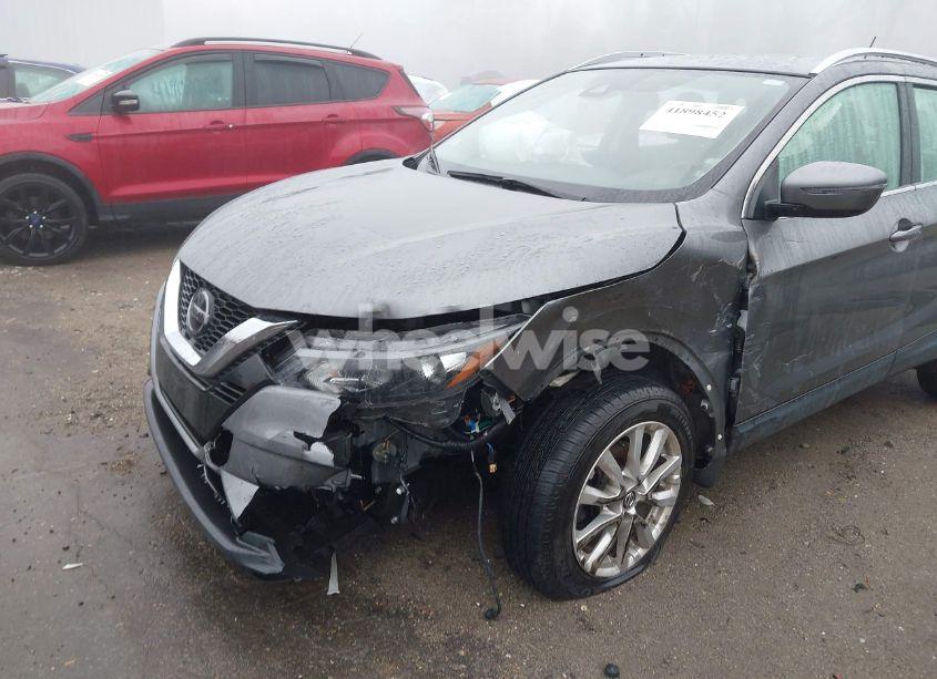 Photo 6 of 2020 Nissan Rogue SPORT SV AWD XTRONIC CVT (VIN JN1BJ1CW3LW393413)