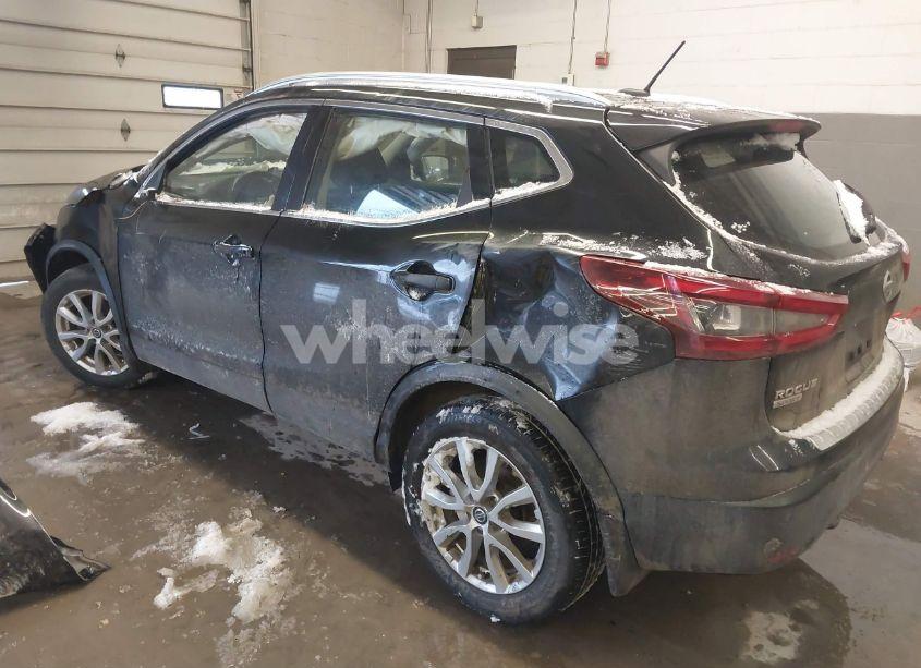 Photo 3 of 2020 Nissan Rogue SPORT SV AWD XTRONIC CVT (VIN JN1BJ1CW3LW648870)