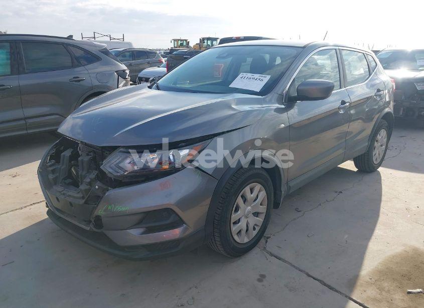 Photo 2 of 2020 Nissan Rogue SPORT S AWD XTRONIC CVT (VIN JN1BJ1CW3LW649047)