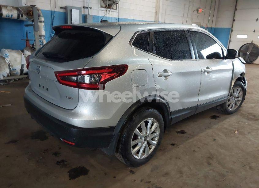 Photo 4 of 2020 Nissan Rogue SPORT S AWD XTRONIC CVT (VIN JN1BJ1CW3LW649128)