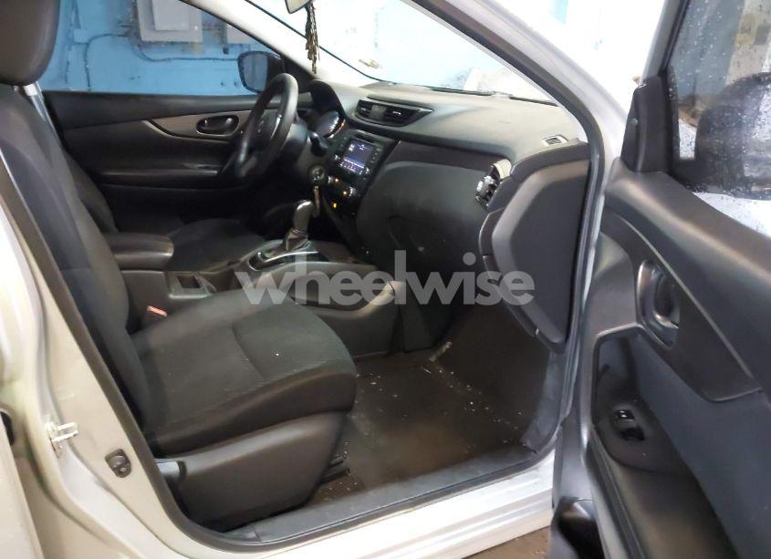 Photo 5 of 2020 Nissan Rogue SPORT S AWD XTRONIC CVT (VIN JN1BJ1CW3LW649128)