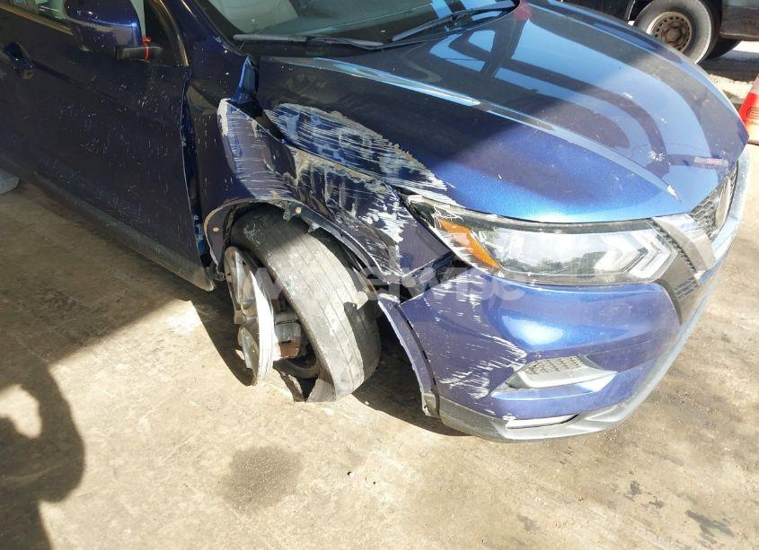 Photo 6 of 2020 Nissan Rogue SPORT SV AWD XTRONIC CVT (VIN JN1BJ1CW4LW388012)