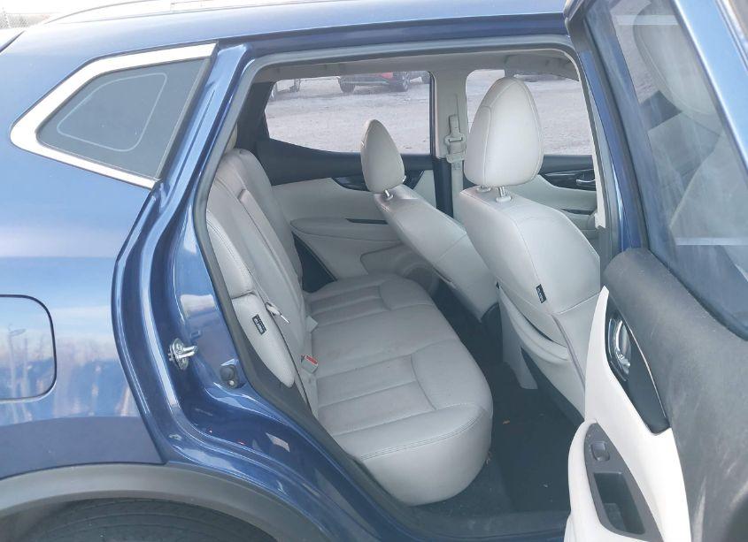Photo 8 of 2021 Nissan Rogue SPORT SL AWD XTRONIC CVT (VIN JN1BJ1CW4MW447951)