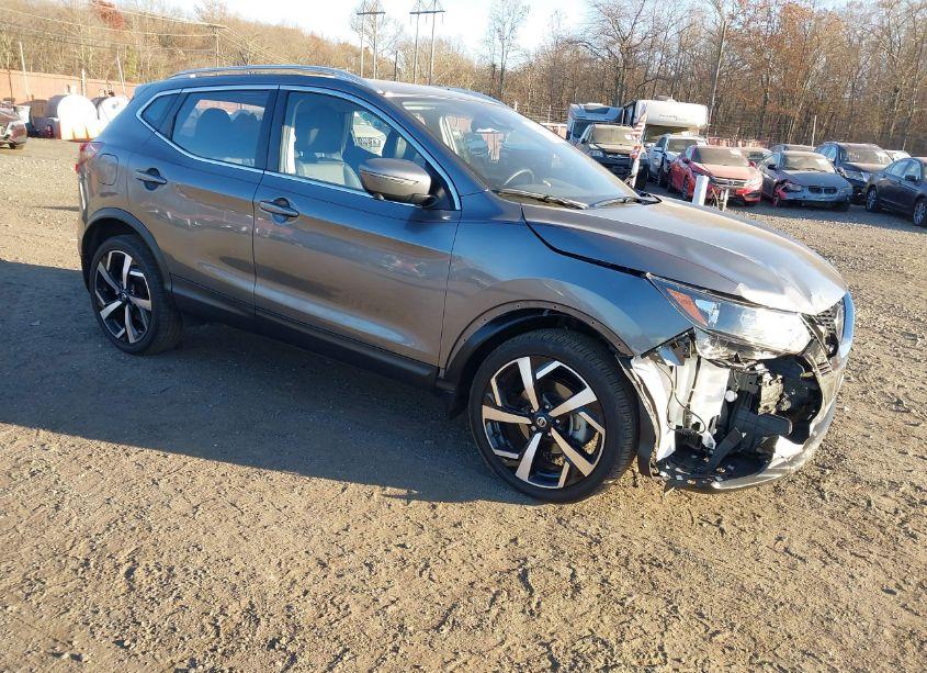2022 Nissan Rogue SPORT SL AWD XTRONIC CVT (VIN JN1BJ1CW4NW492745) main photo