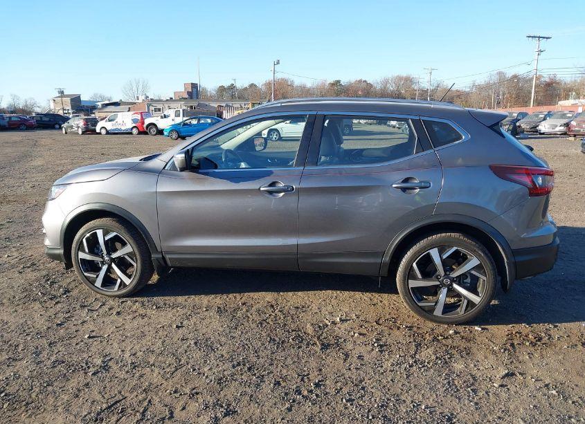 Photo 14 of 2022 Nissan Rogue SPORT SL AWD XTRONIC CVT (VIN JN1BJ1CW4NW492745)
