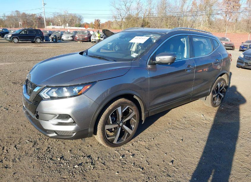 Photo 2 of 2022 Nissan Rogue SPORT SL AWD XTRONIC CVT (VIN JN1BJ1CW4NW492745)
