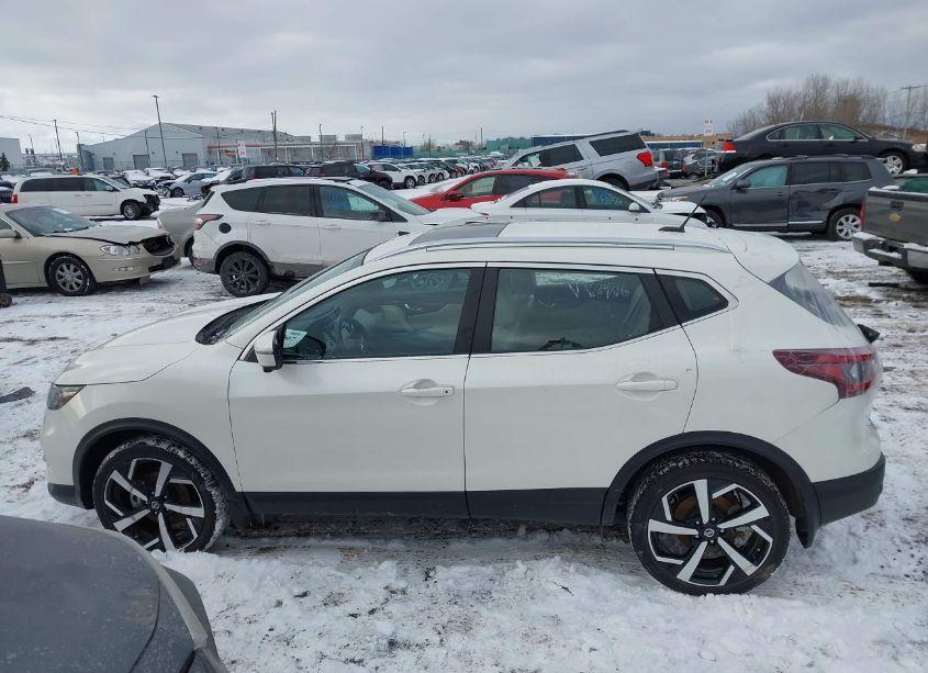 Photo 14 of 2022 Nissan Rogue SPORT SL AWD XTRONIC CVT (VIN JN1BJ1CW4NW497993)