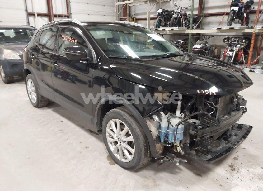 2020 Nissan Rogue SPORT SV AWD XTRONIC CVT (VIN JN1BJ1CW5LW371087) main photo