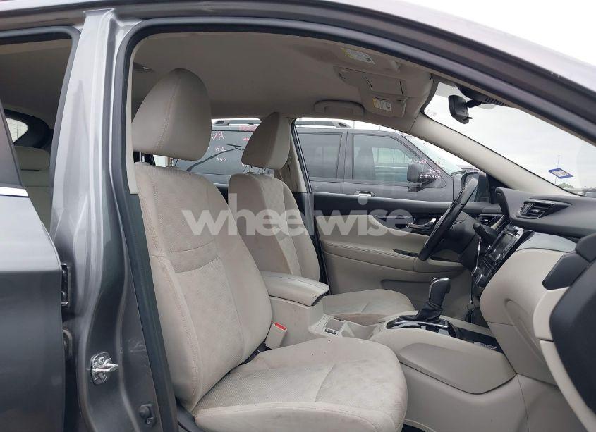 Photo 5 of 2020 Nissan Rogue SPORT SV AWD XTRONIC CVT (VIN JN1BJ1CW5LW376127)