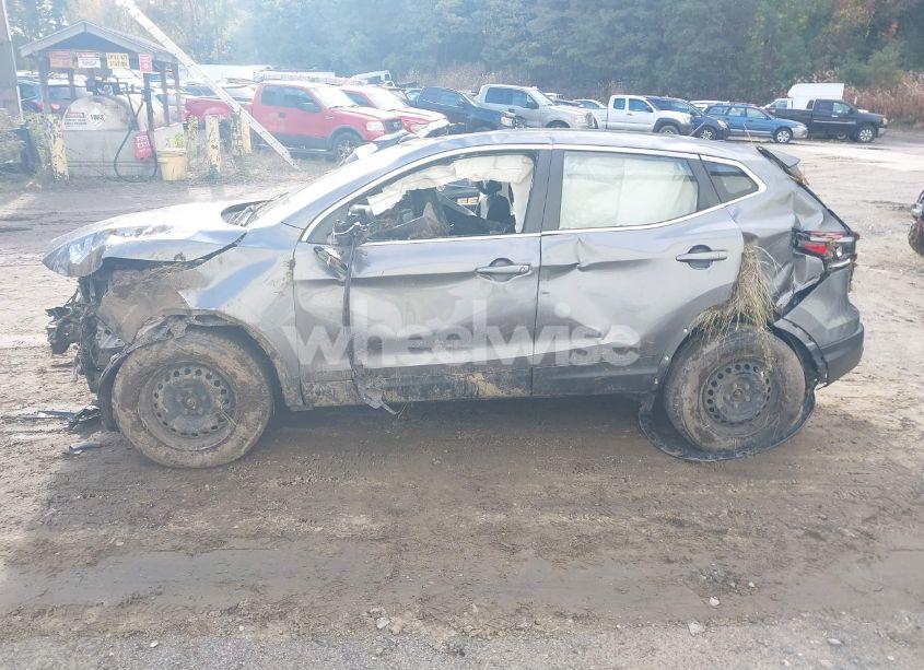 Photo 14 of 2020 Nissan Rogue SPORT S AWD XTRONIC CVT (VIN JN1BJ1CW5LW389315)