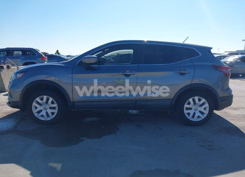 Photo 15 of 2020 Nissan Rogue SPORT S AWD XTRONIC CVT (VIN JN1BJ1CW5LW644951)