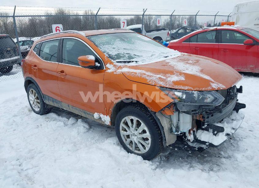 2020 Nissan Rogue SPORT SV AWD XTRONIC CVT (VIN JN1BJ1CW6LW379022) main photo