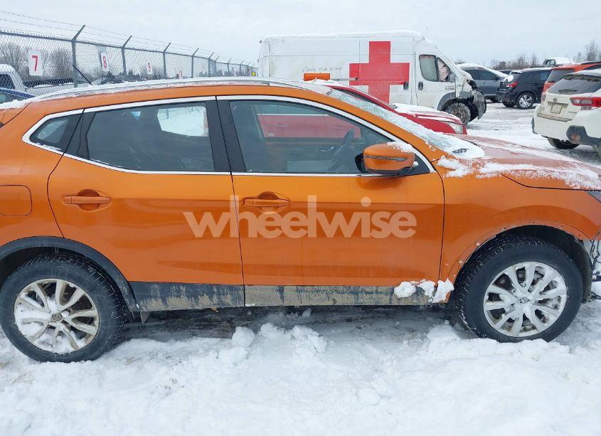 Photo 14 of 2020 Nissan Rogue SPORT SV AWD XTRONIC CVT (VIN JN1BJ1CW6LW379022)