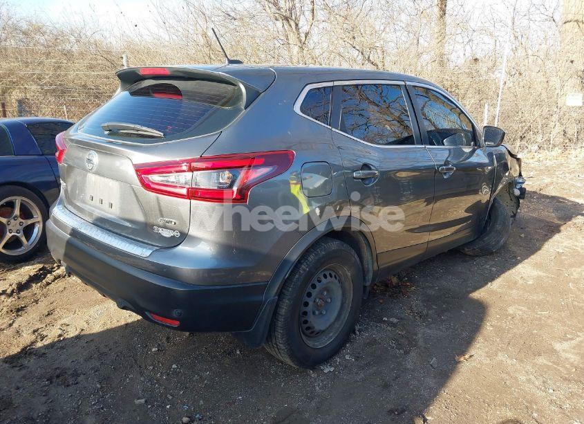 Photo 4 of 2020 Nissan Rogue SPORT S AWD XTRONIC CVT (VIN JN1BJ1CW6LW644733)