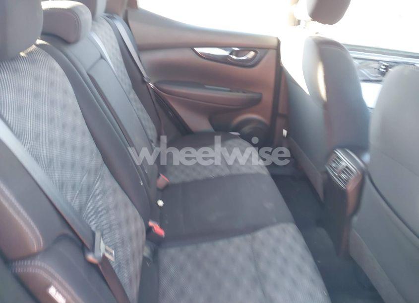 Photo 8 of 2020 Nissan Rogue SPORT SV AWD XTRONIC CVT (VIN JN1BJ1CW7LW390708)