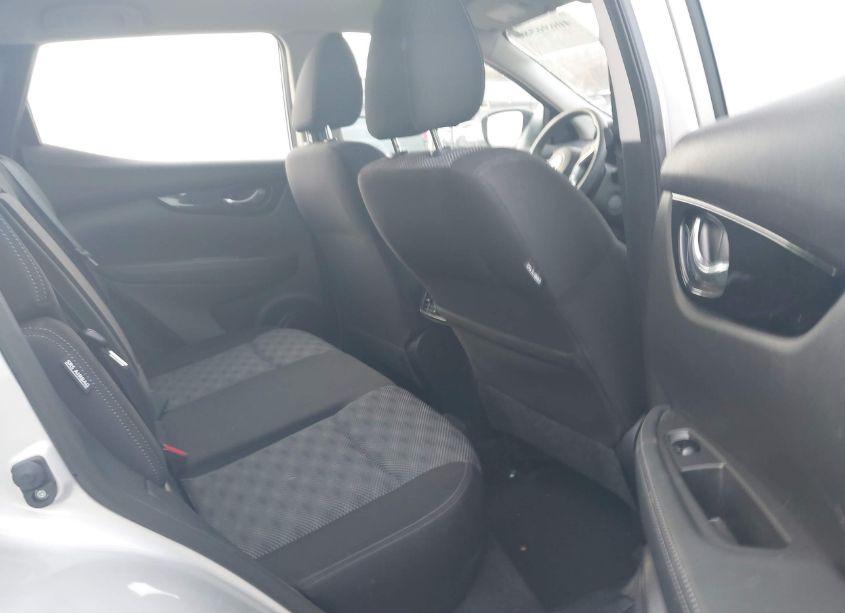 Photo 8 of 2020 Nissan Rogue SPORT SV AWD XTRONIC CVT (VIN JN1BJ1CW7LW391387)