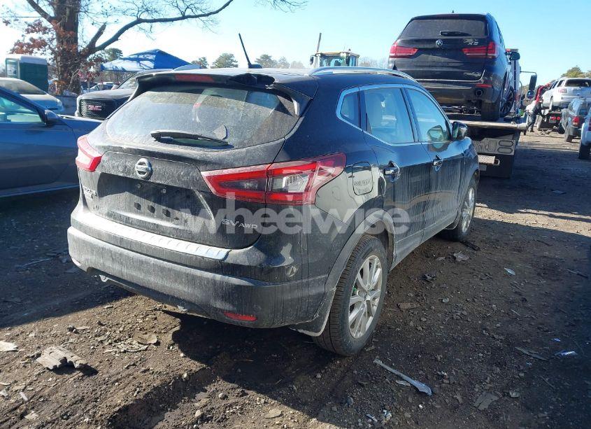 Photo 4 of 2020 Nissan Rogue SPORT SV AWD XTRONIC CVT (VIN JN1BJ1CW7LW645888)