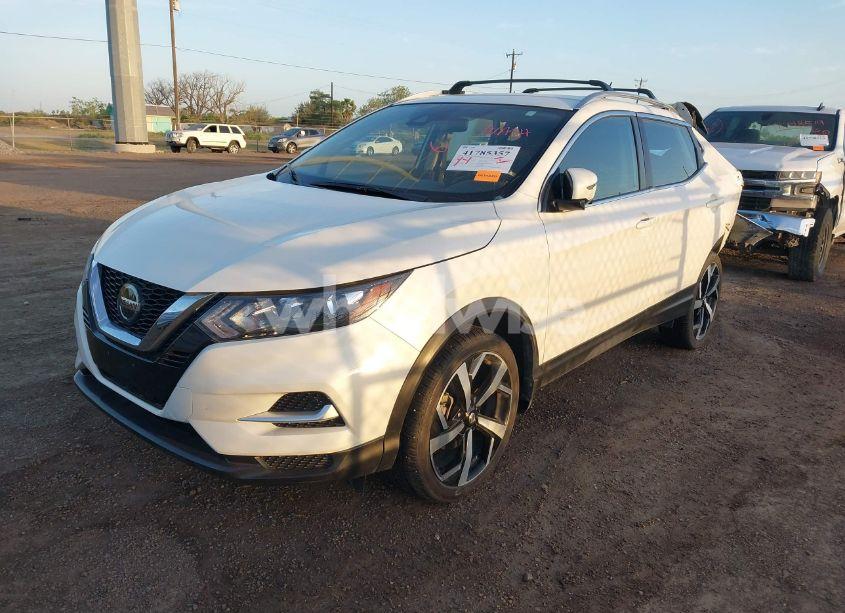 Photo 2 of 2022 Nissan Rogue SPORT SL AWD XTRONIC CVT (VIN JN1BJ1CW7NW497468)
