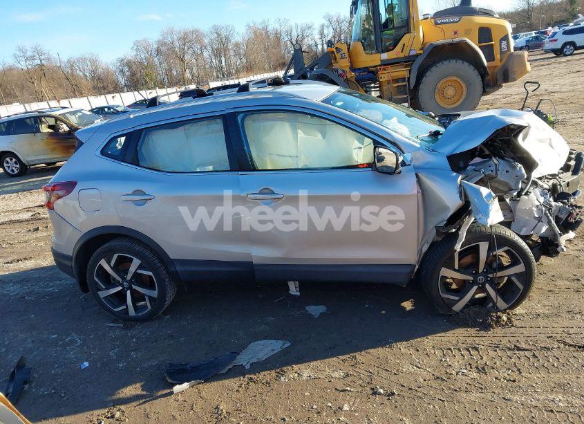 Photo 13 of 2020 Nissan Rogue SPORT SL AWD XTRONIC CVT (VIN JN1BJ1CW8LW381905)