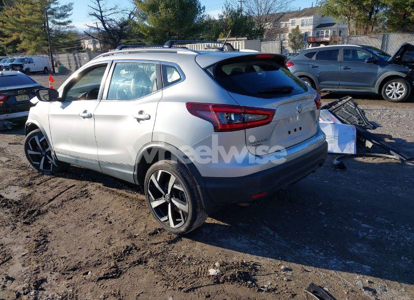 Photo 3 of 2020 Nissan Rogue SPORT SL AWD XTRONIC CVT (VIN JN1BJ1CW8LW381905)