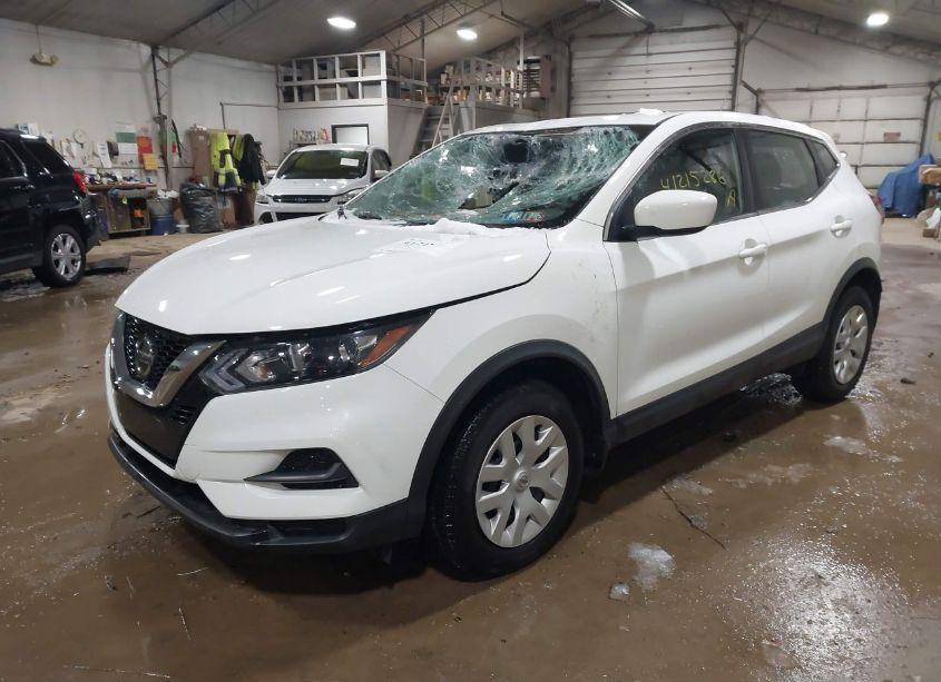 Photo 2 of 2020 Nissan Rogue SPORT S AWD XTRONIC CVT (VIN JN1BJ1CW8LW383766)