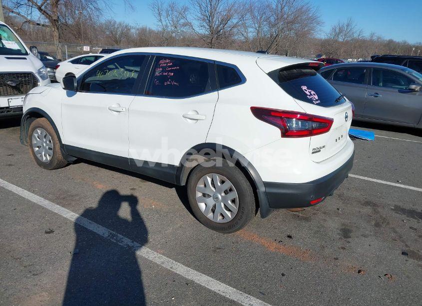 Photo 3 of 2020 Nissan Rogue SPORT S AWD XTRONIC CVT (VIN JN1BJ1CW8LW384495)