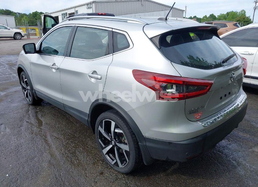 Photo 3 of 2020 Nissan Rogue SPORT SL AWD XTRONIC CVT (VIN JN1BJ1CW8LW388191)