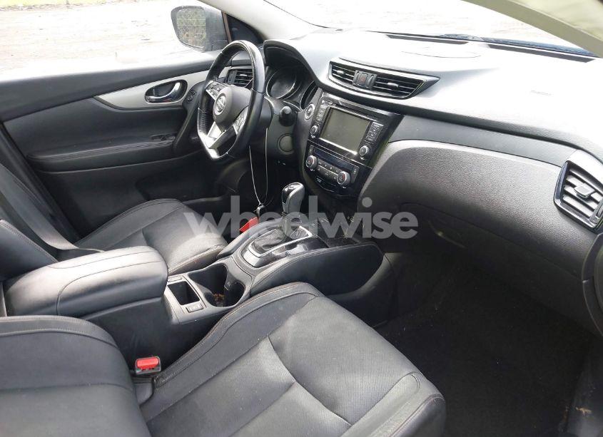 Photo 5 of 2020 Nissan Rogue SPORT SL AWD XTRONIC CVT (VIN JN1BJ1CW8LW388191)