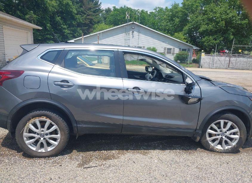 Photo 13 of 2020 Nissan Rogue SPORT S AWD XTRONIC CVT (VIN JN1BJ1CW8LW648198)