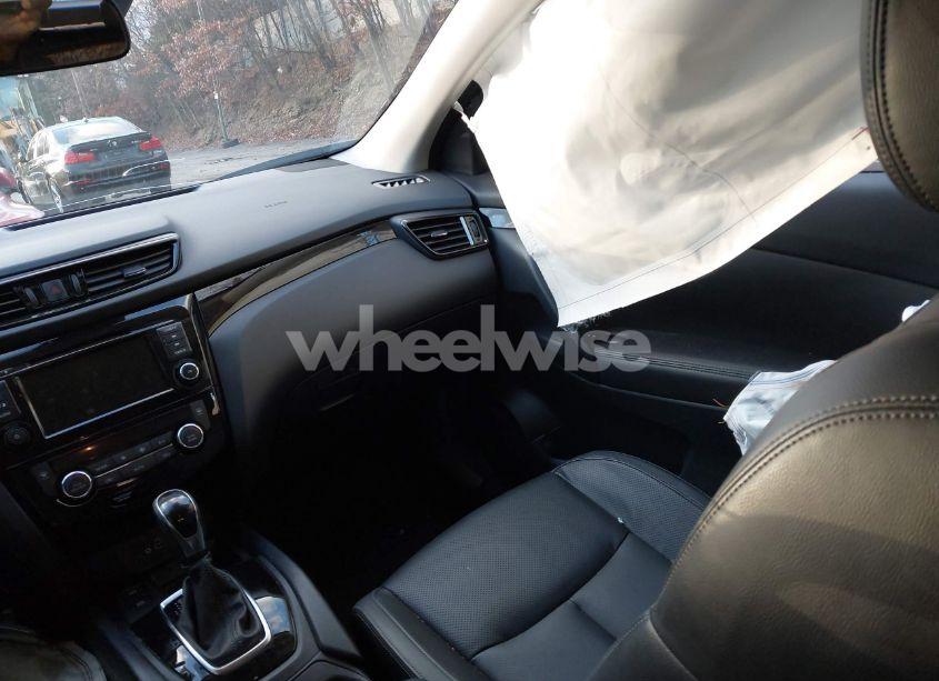 Photo 5 of 2022 Nissan Rogue SPORT SL AWD XTRONIC CVT (VIN JN1BJ1CW8NW491307)