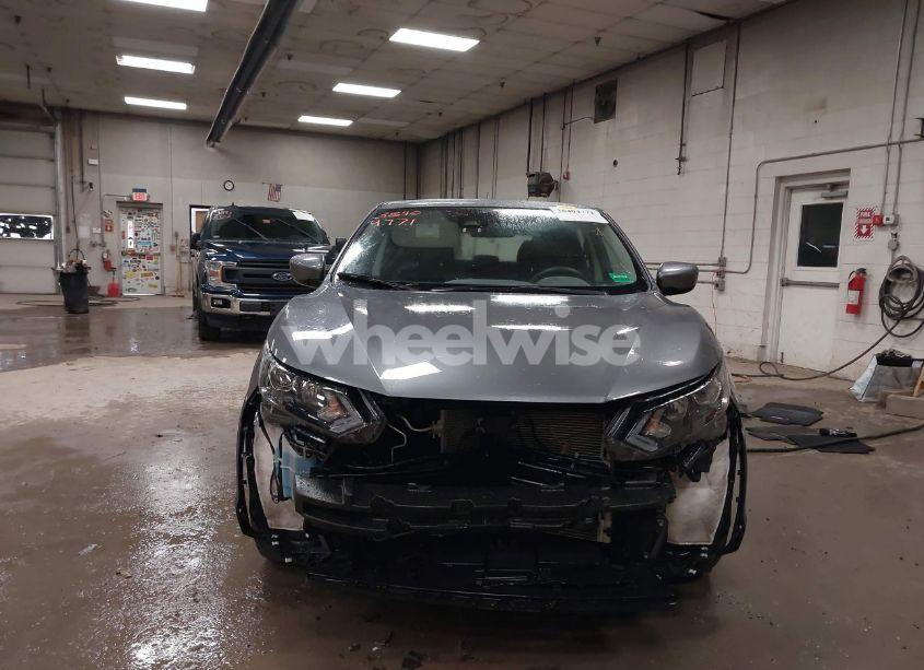 Photo 13 of 2020 Nissan Rogue SPORT S AWD XTRONIC CVT (VIN JN1BJ1CW9LW388698)