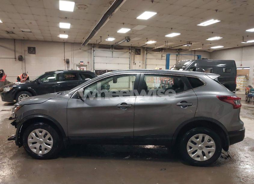 Photo 15 of 2020 Nissan Rogue SPORT S AWD XTRONIC CVT (VIN JN1BJ1CW9LW388698)