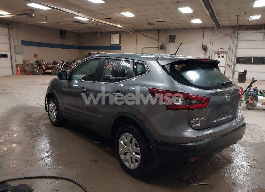 Photo 3 of 2020 Nissan Rogue SPORT S AWD XTRONIC CVT (VIN JN1BJ1CW9LW388698)