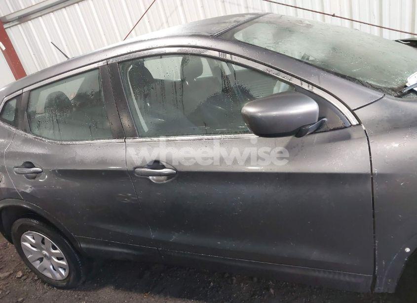 Photo 13 of 2020 Nissan Rogue SPORT S AWD XTRONIC CVT (VIN JN1BJ1CW9LW640224)