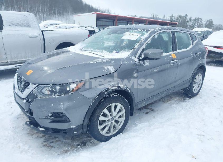 Photo 2 of 2020 Nissan Rogue SPORT S AWD XTRONIC CVT (VIN JN1BJ1CW9LW647237)