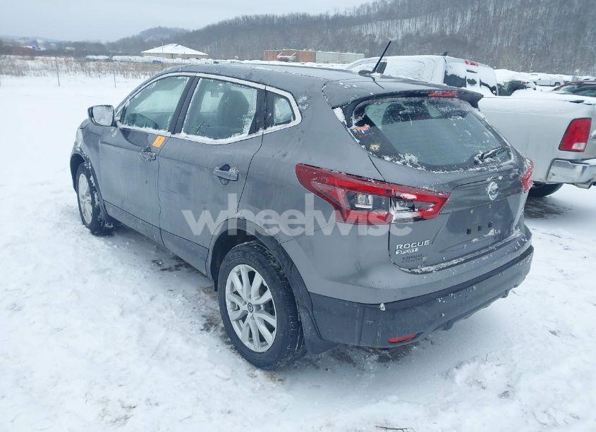 Photo 3 of 2020 Nissan Rogue SPORT S AWD XTRONIC CVT (VIN JN1BJ1CW9LW647237)