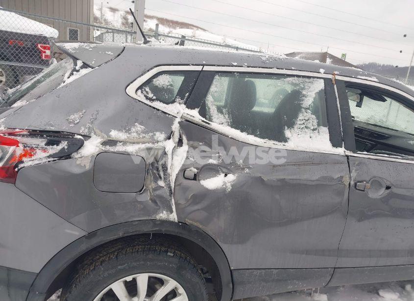 Photo 6 of 2020 Nissan Rogue SPORT S AWD XTRONIC CVT (VIN JN1BJ1CW9LW647237)