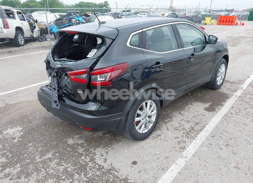 Photo 4 of 2020 Nissan Rogue SPORT S AWD XTRONIC CVT (VIN JN1BJ1CW9LW647335)