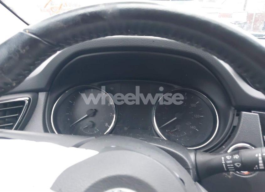 Photo 15 of 2020 Nissan Rogue SPORT SV AWD XTRONIC CVT (VIN JN1BJ1CW9LW648081)