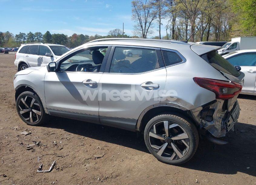 Photo 3 of 2021 Nissan Rogue SPORT SL AWD XTRONIC CVT (VIN JN1BJ1CW9MW663293)